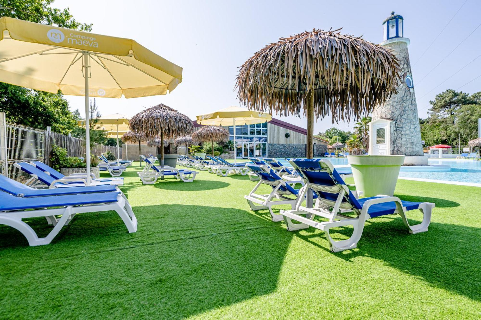 Camping Domaine Les Carrelets De - Maeva Selection 5*